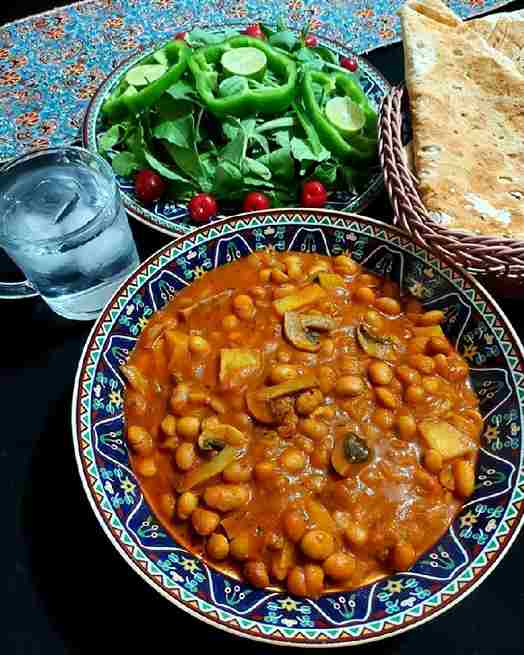 تصویر 2 از کنسرو لوبیا چیتی با قارچ خوش طعم مناسب وعده های غذایی